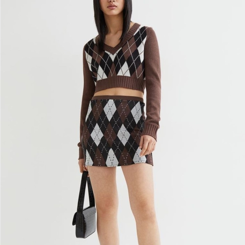 H&M Brown & Black Argyle Mini Skirt
